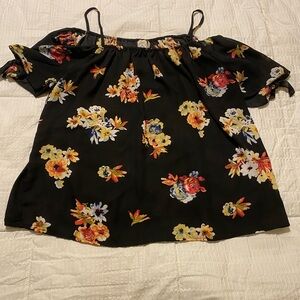 Paper Crane Women’s Black Floral Off-The-Shoulder Blouse Size L